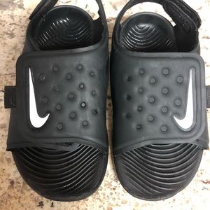 Nike Black Sunray Adjust 5 Sandals